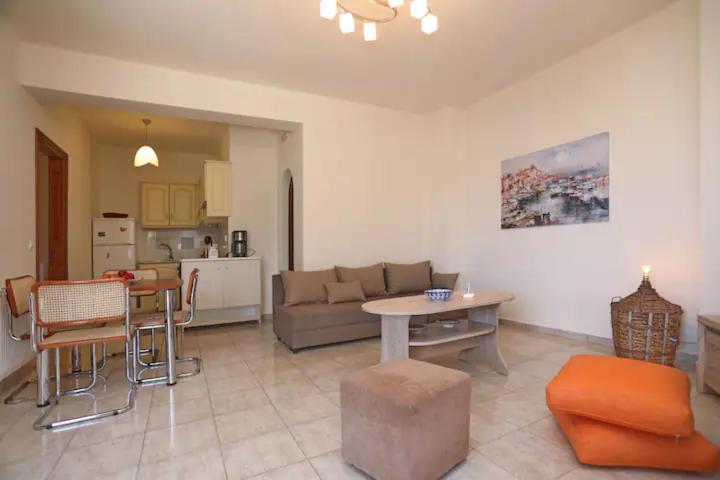 Skopelos Chara'S Lux Apartment Buitenkant foto