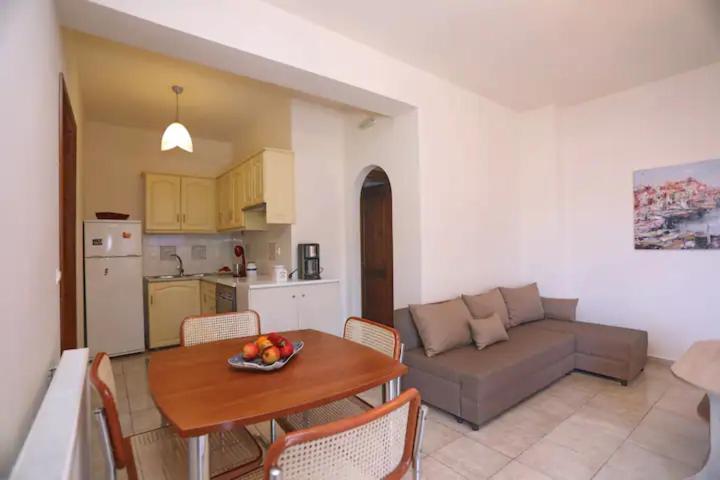 Skopelos Chara'S Lux Apartment Buitenkant foto
